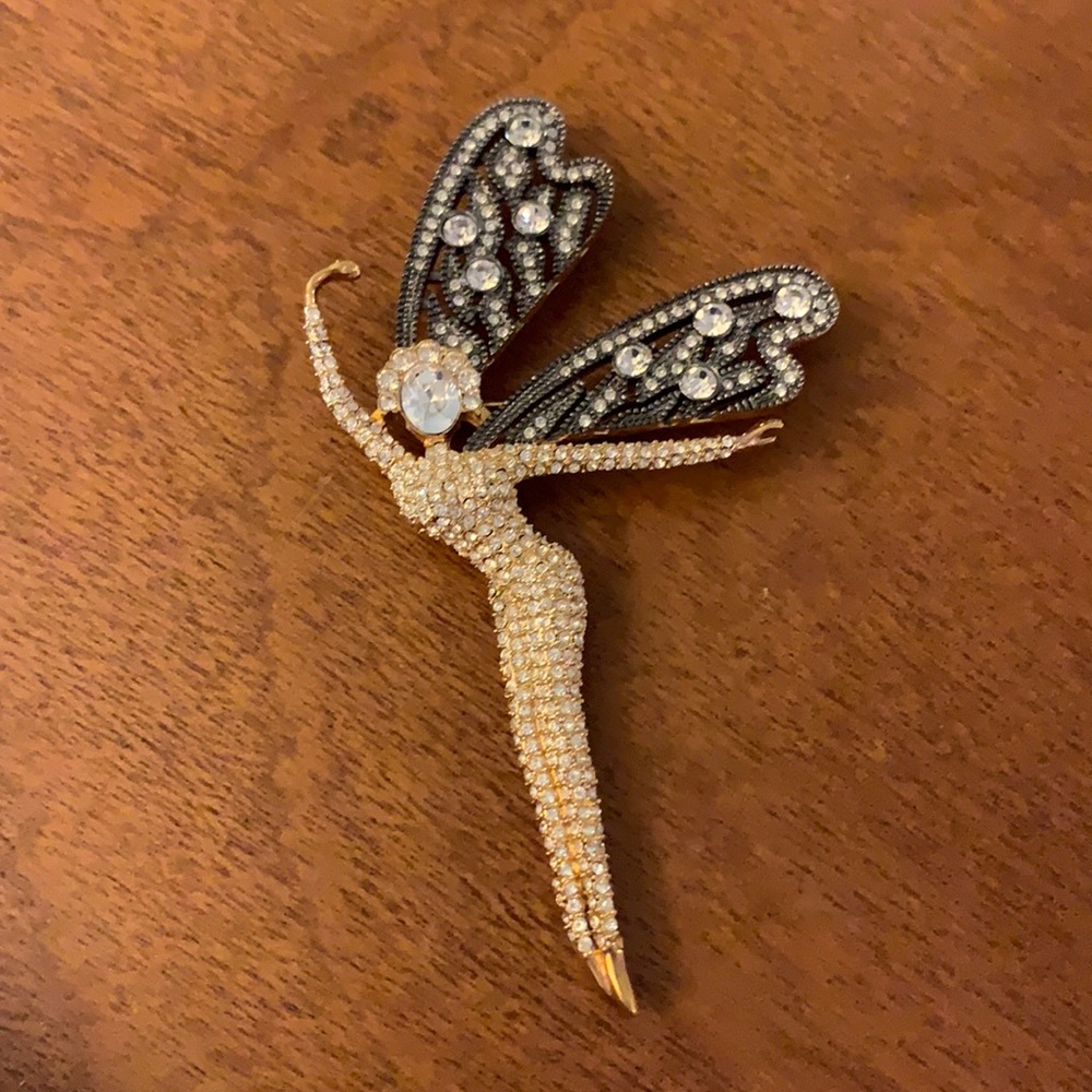 Vintage QVC Fairy Broach